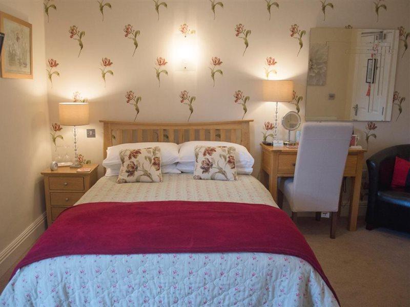 Birchleigh Guest House Grange-over-Sands Bagian luar foto