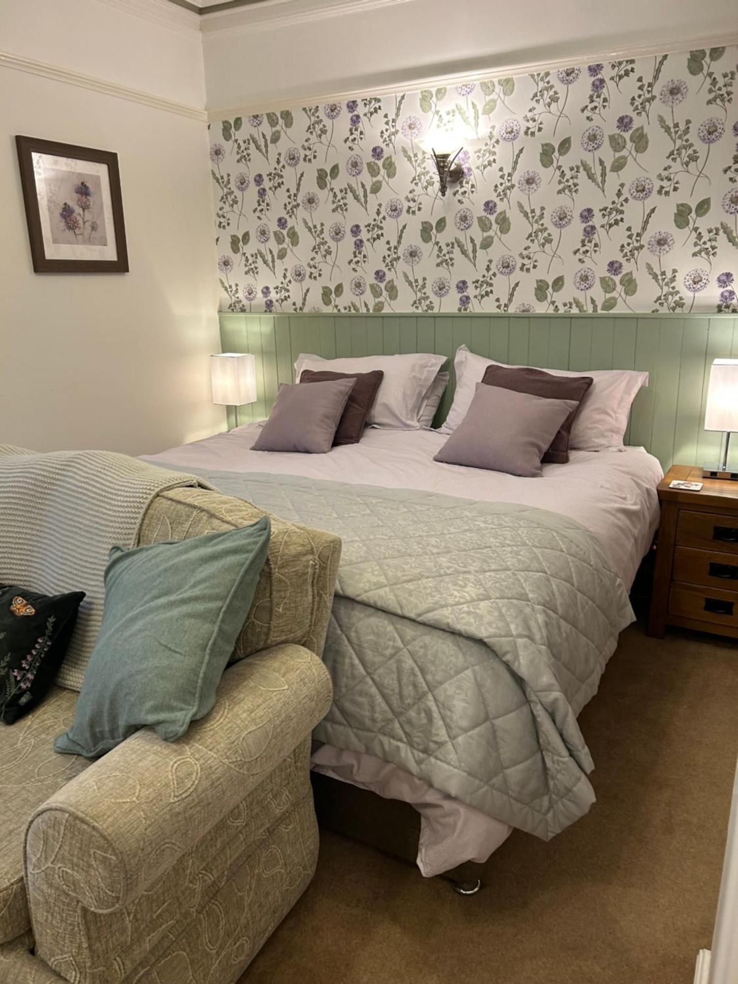 Birchleigh Guest House Grange-over-Sands Bagian luar foto