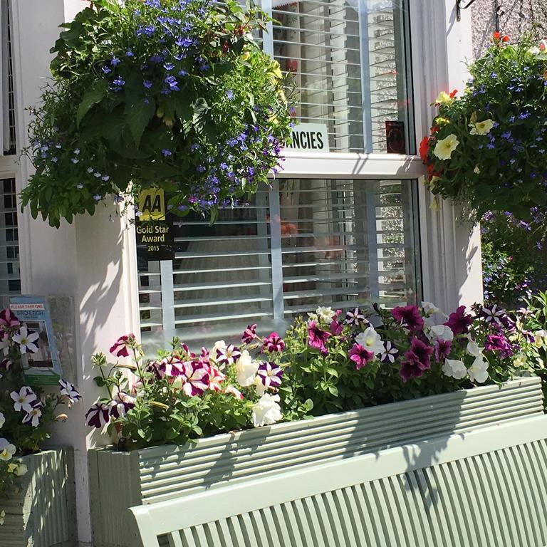Birchleigh Guest House Grange-over-Sands Bagian luar foto