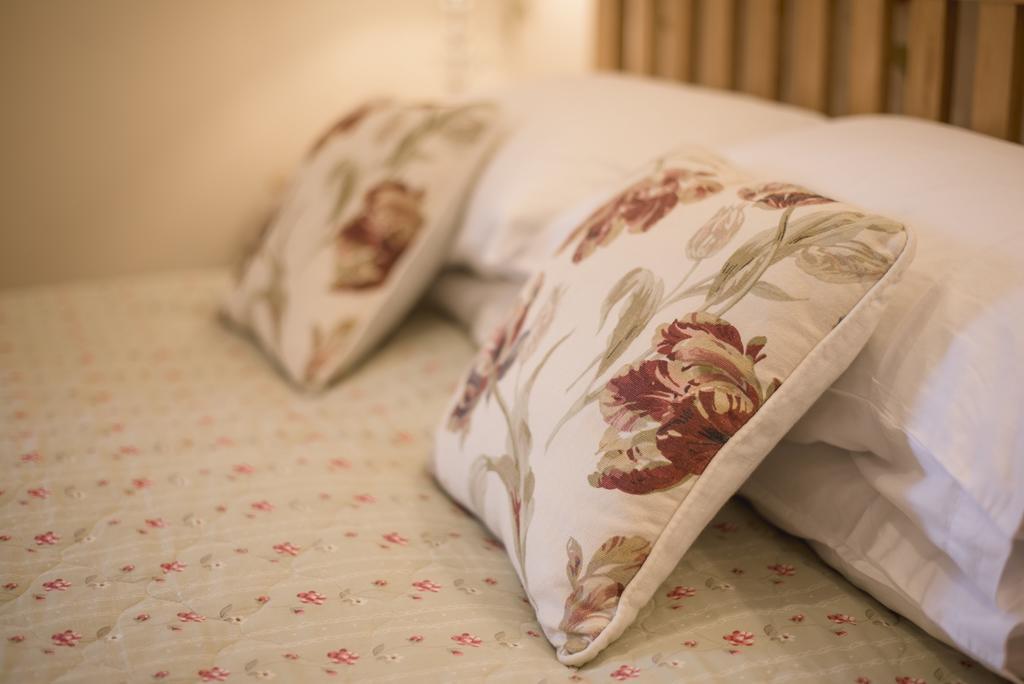 Birchleigh Guest House Grange-over-Sands Bagian luar foto